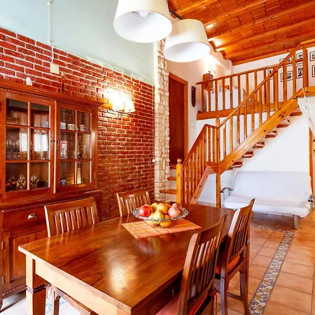 Apartment Unik Vacation Dames I Vells *